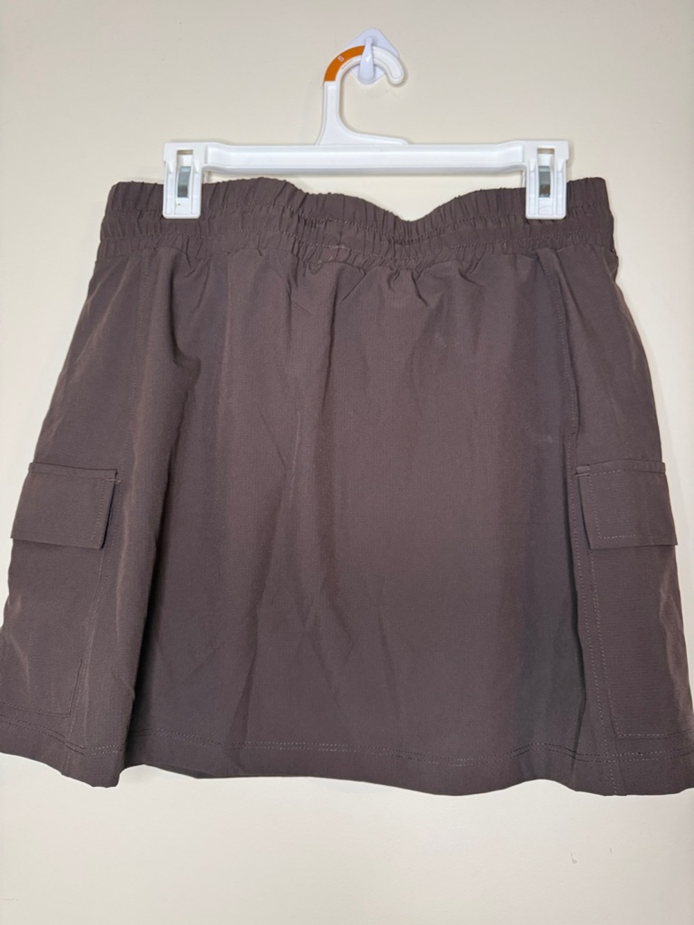 Women’s UPF 50+ Brown Cargo Skort - Picture 4 of 4